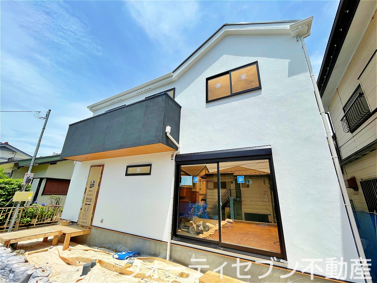 深谷町528 1